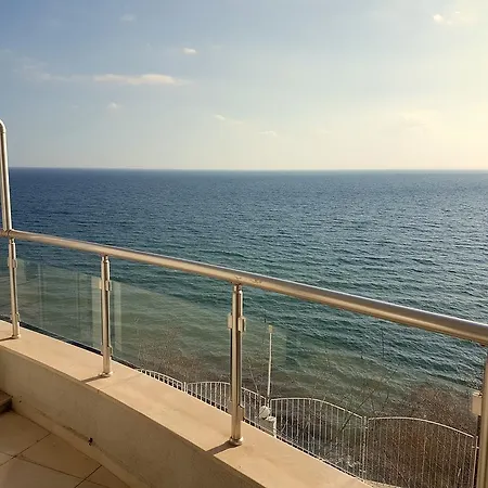 Alex Beach شقة
