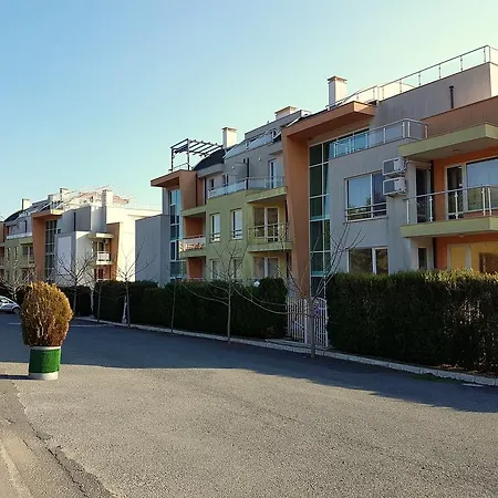 Alex Beach Appartement *